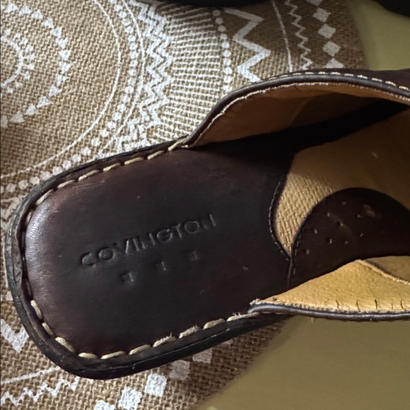 Leather Women's Clogs - Picture 2 of 9